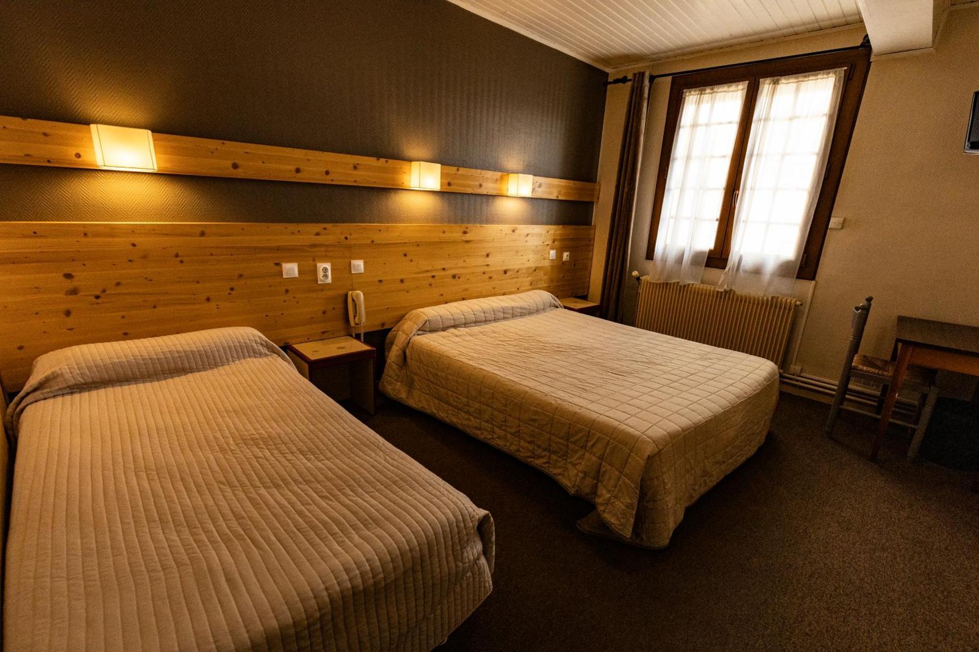 Hotel Le Coq D'Or Les Angles  Εξωτερικό φωτογραφία
