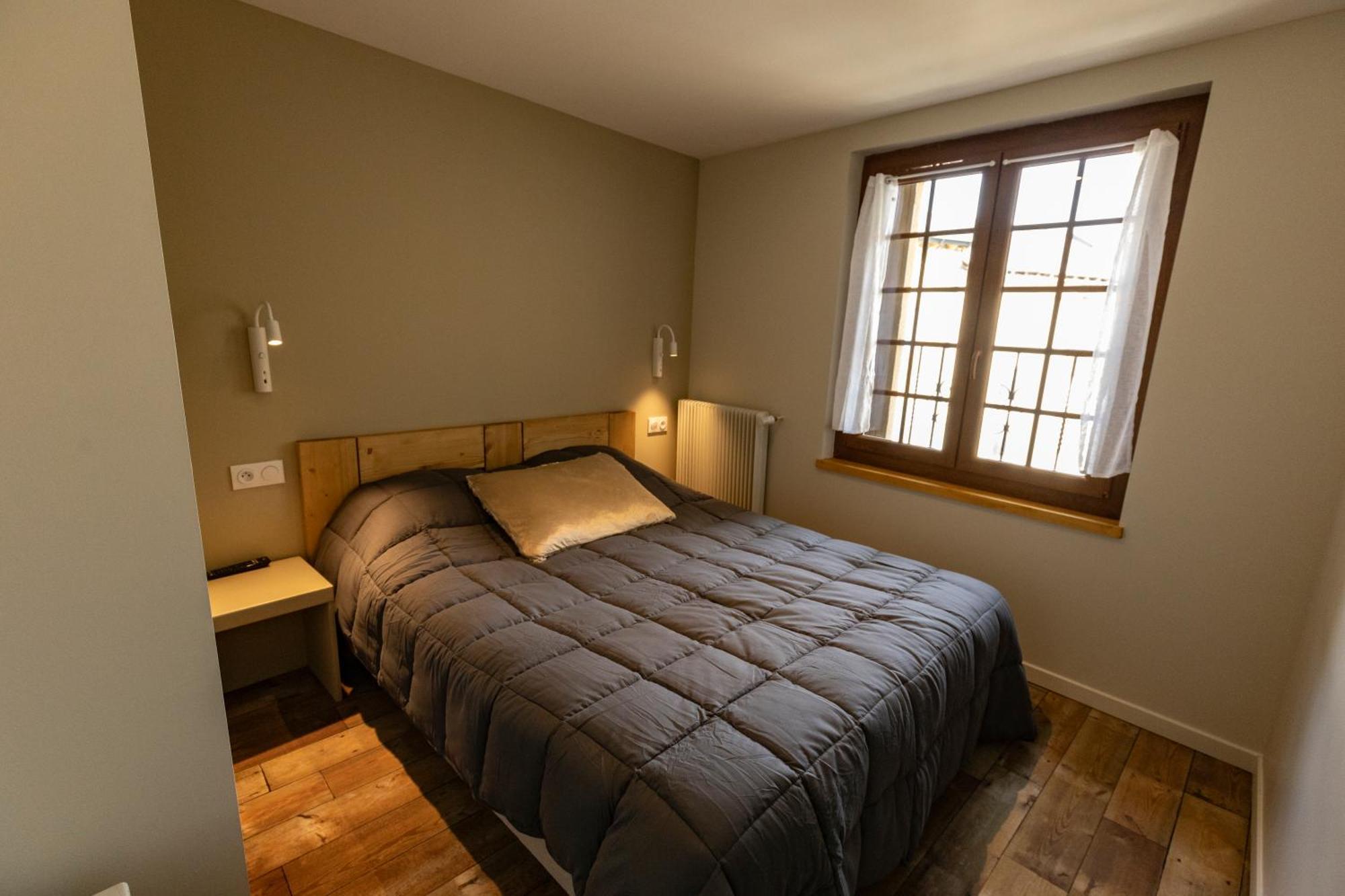 Hotel Le Coq D'Or Les Angles  Εξωτερικό φωτογραφία