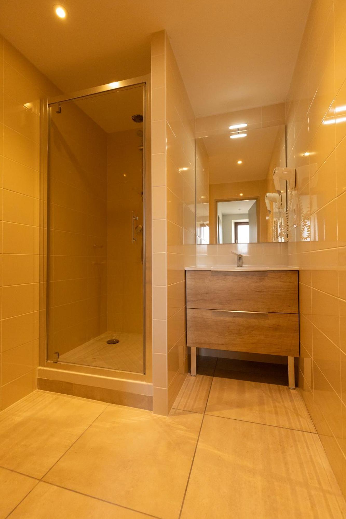 Hotel Le Coq D'Or Les Angles  Εξωτερικό φωτογραφία